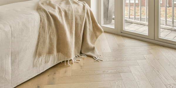 Reformas Integrales Cádiz · Instalación de Parquet, Moquetas, Gres, Porcelánicos